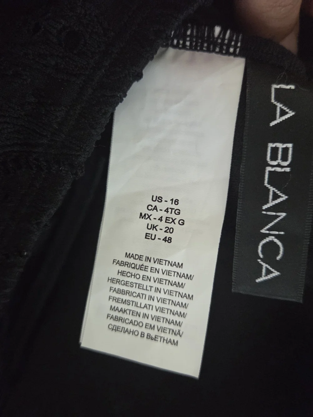La Blanca black halter
